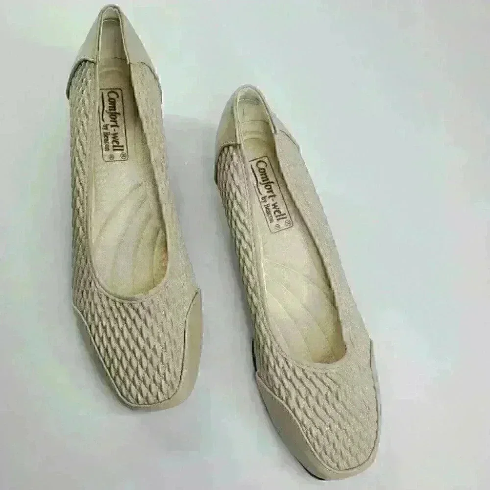 Stretch'n Form by Beacon Beige Women Comfort Shoes Size 8.5/9/10 New
